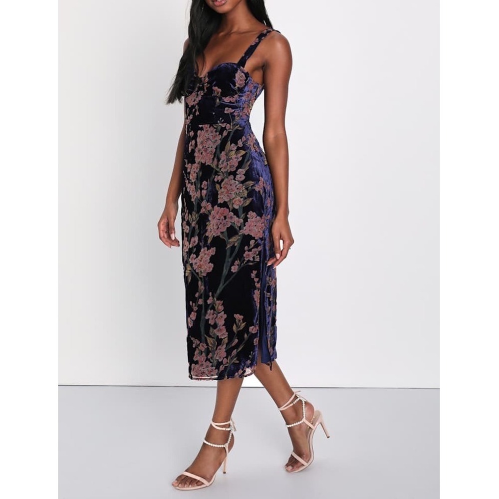 NWT Lulus Medium